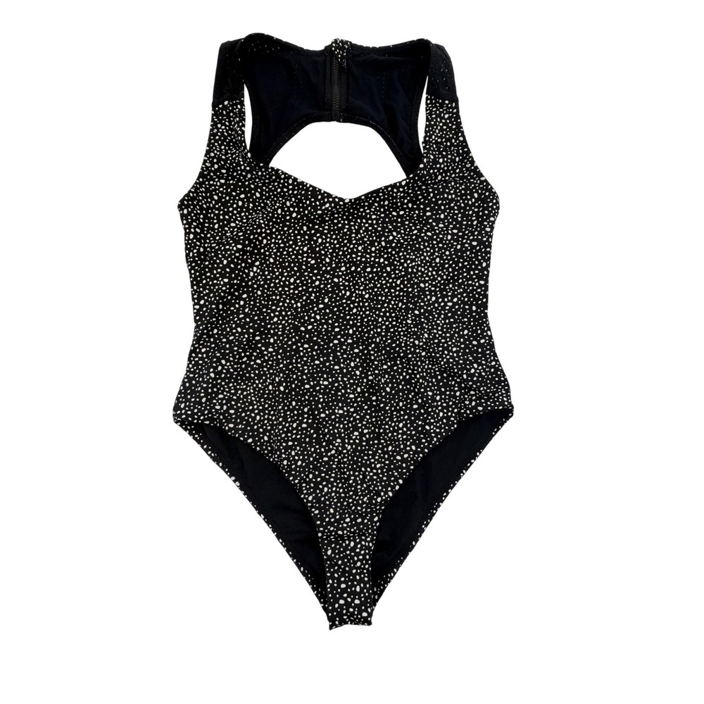 MSRP $92 Nike Swim Move To Zero O-Back One-Piece Swimsuit Black WhiteSize L - Picture 2 of 7